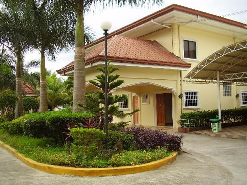 Tubod Flowing Water Resort Minglanilla Екстер'єр фото